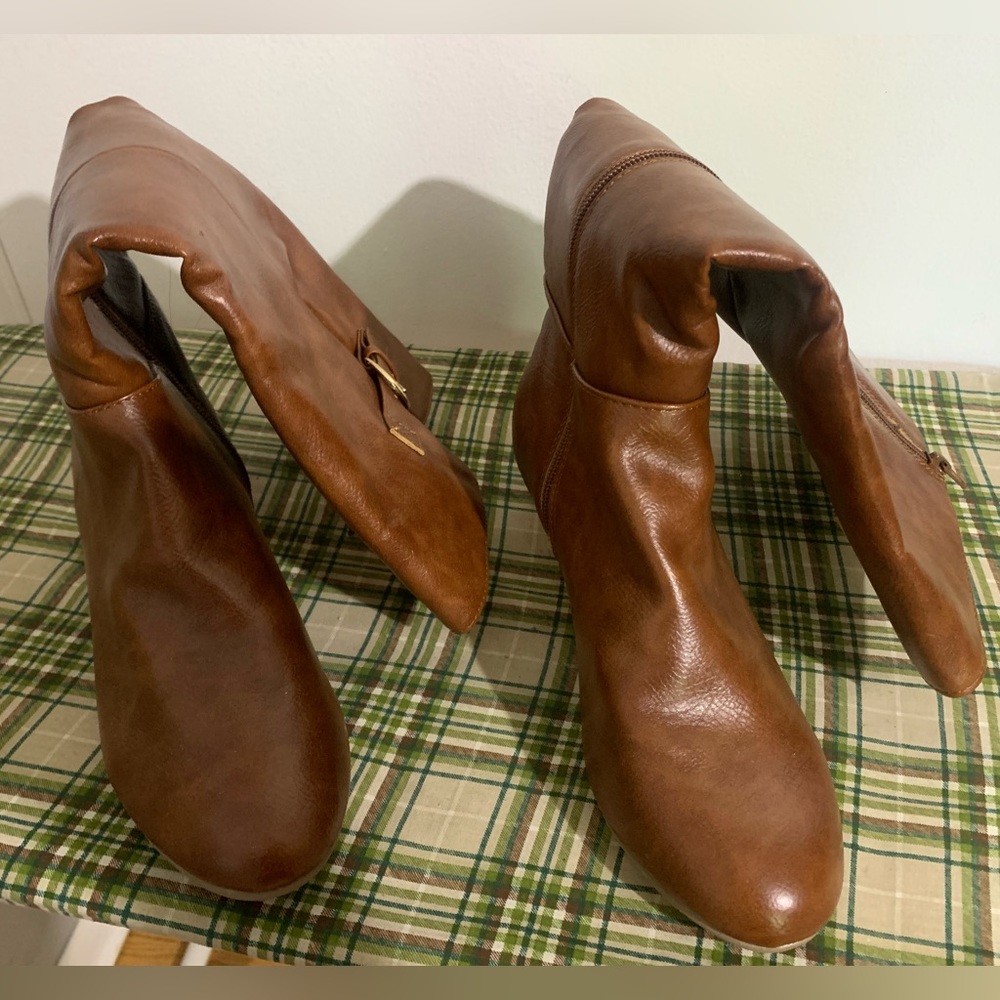 SO Boots